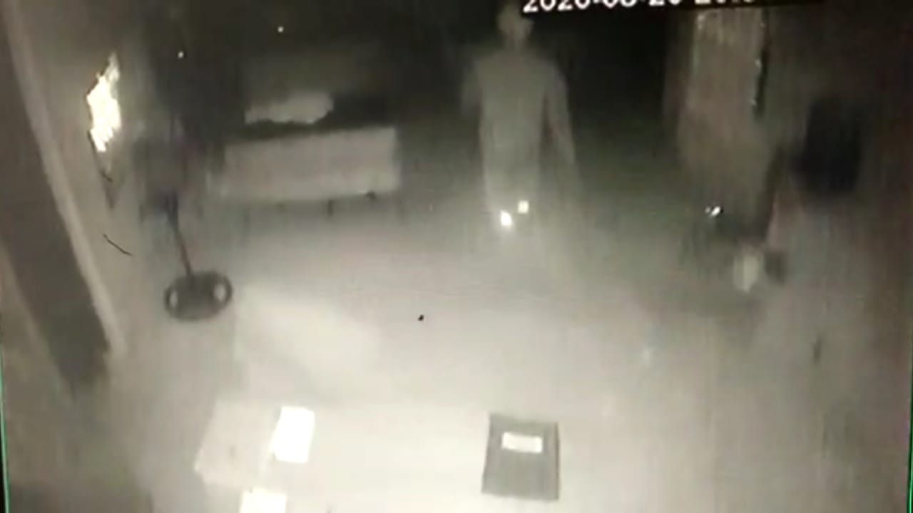 Rekaman CCTV SaatPelaku Melakukan Aksinya 